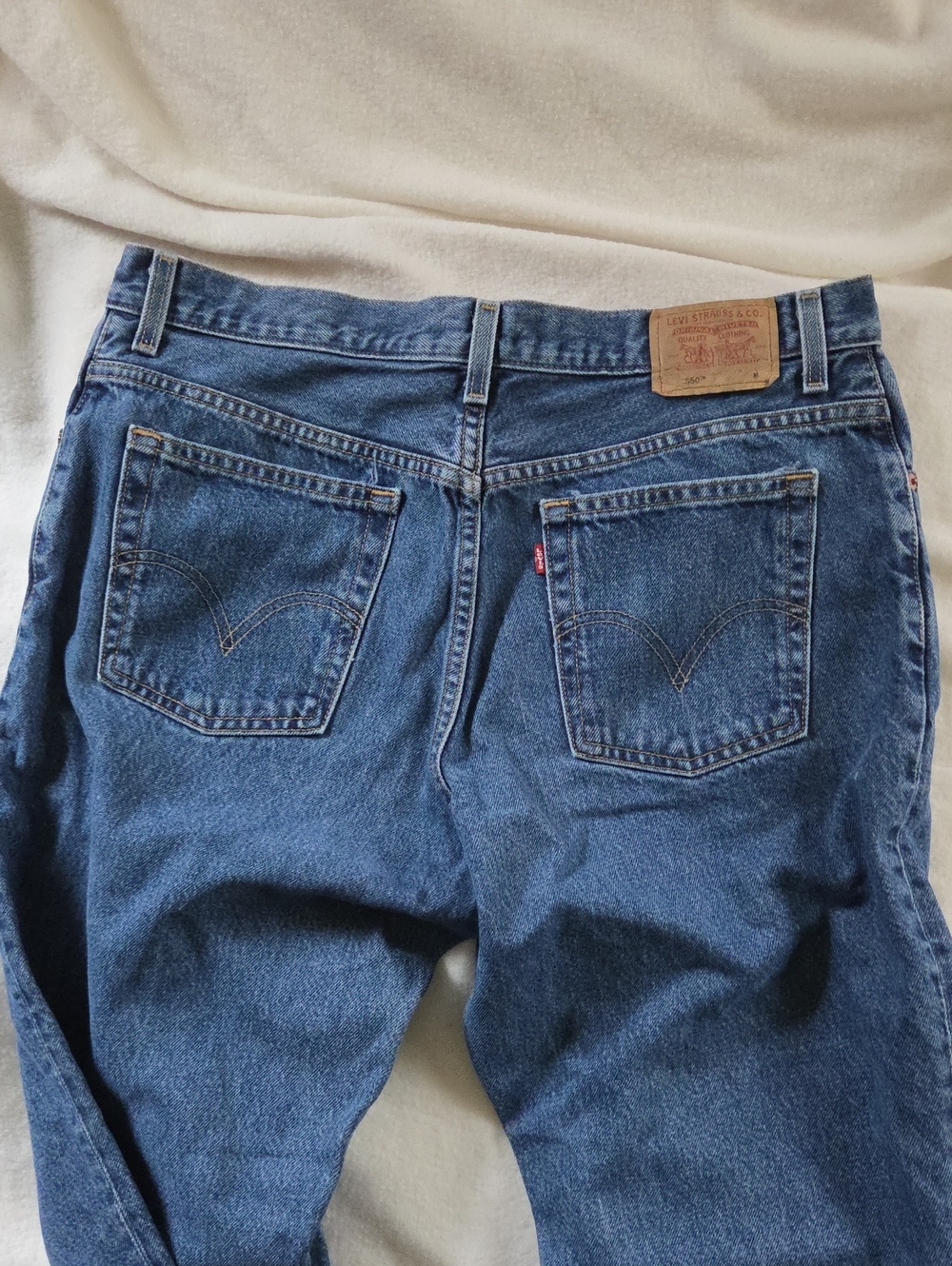 Vintage Y2K Levi’s 550 Women's 16M Relaxed Fit Tapered Leg 100% Cotton Jeans - Picture 3 of 10